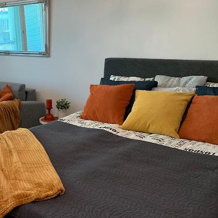 Starhomes Studio Apartments Oulu Esterno foto