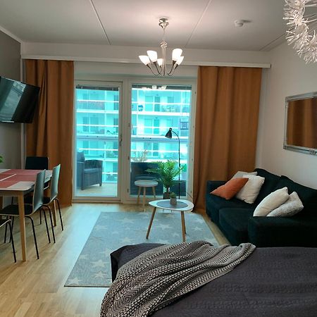 Starhomes Studio Apartments Oulu Esterno foto