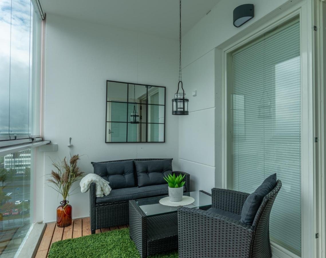 Starhomes Studio Apartments Oulu Esterno foto