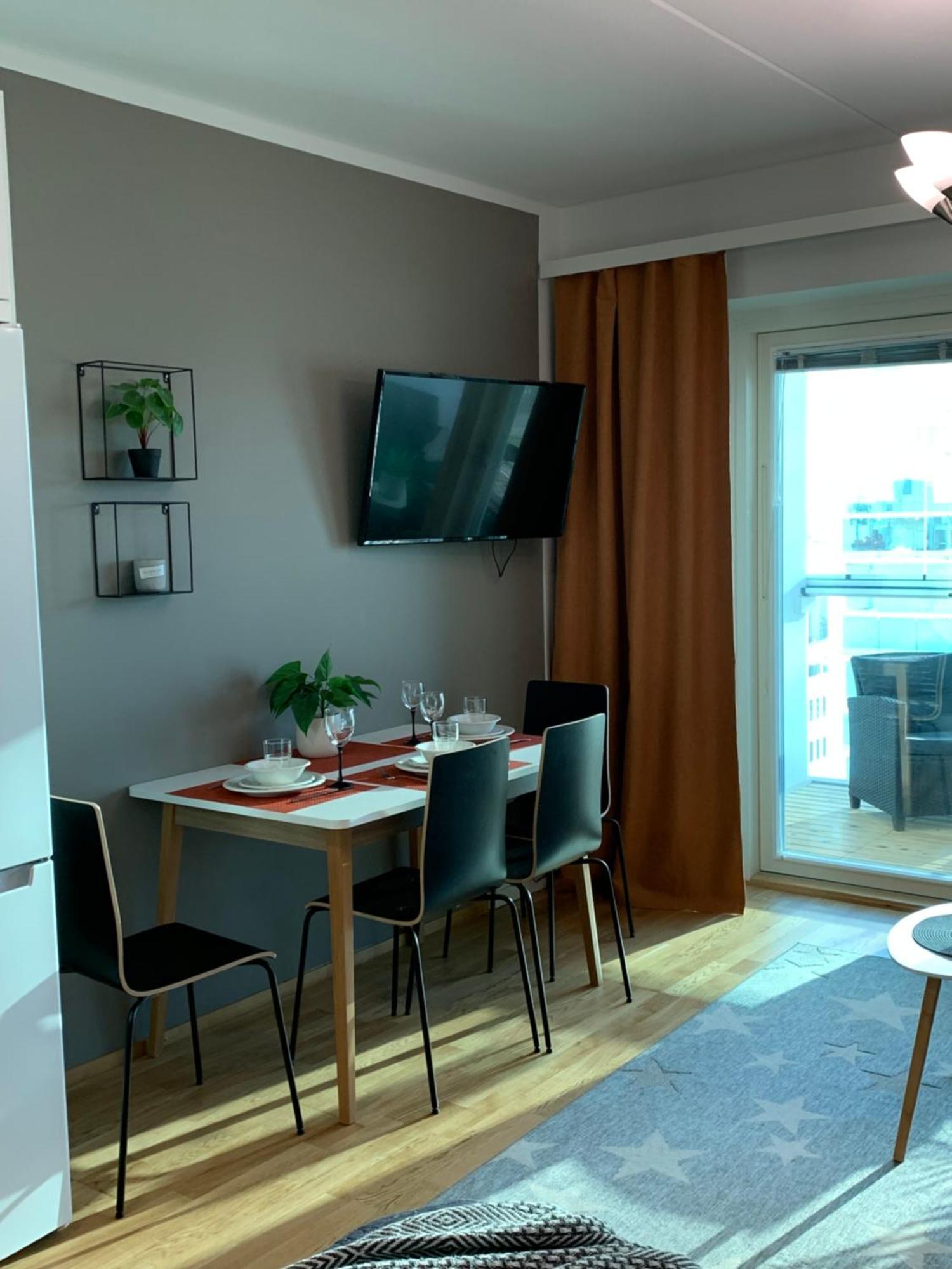 Starhomes Studio Apartments Oulu Esterno foto
